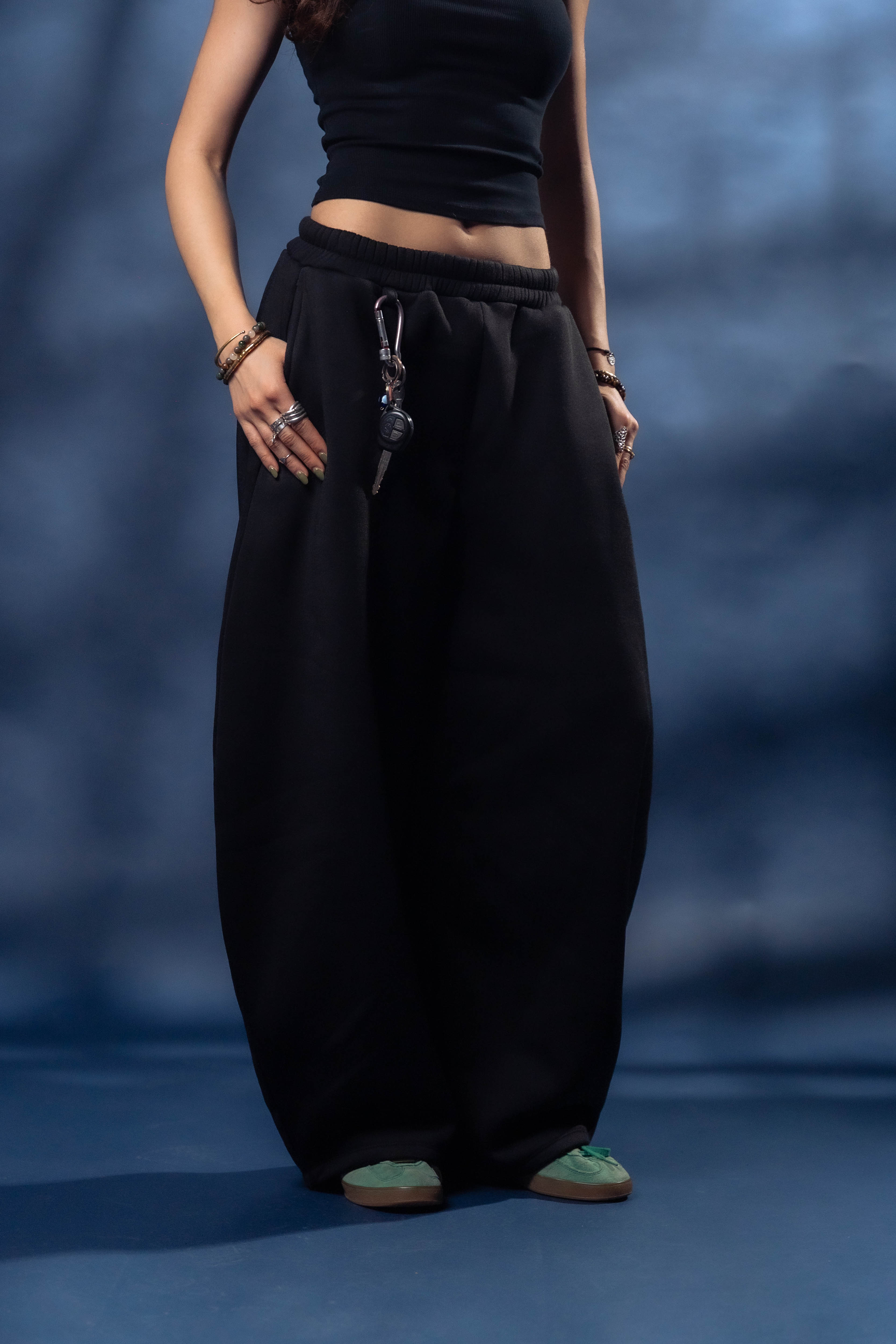 UNWAVR — Structured Wide Joggers