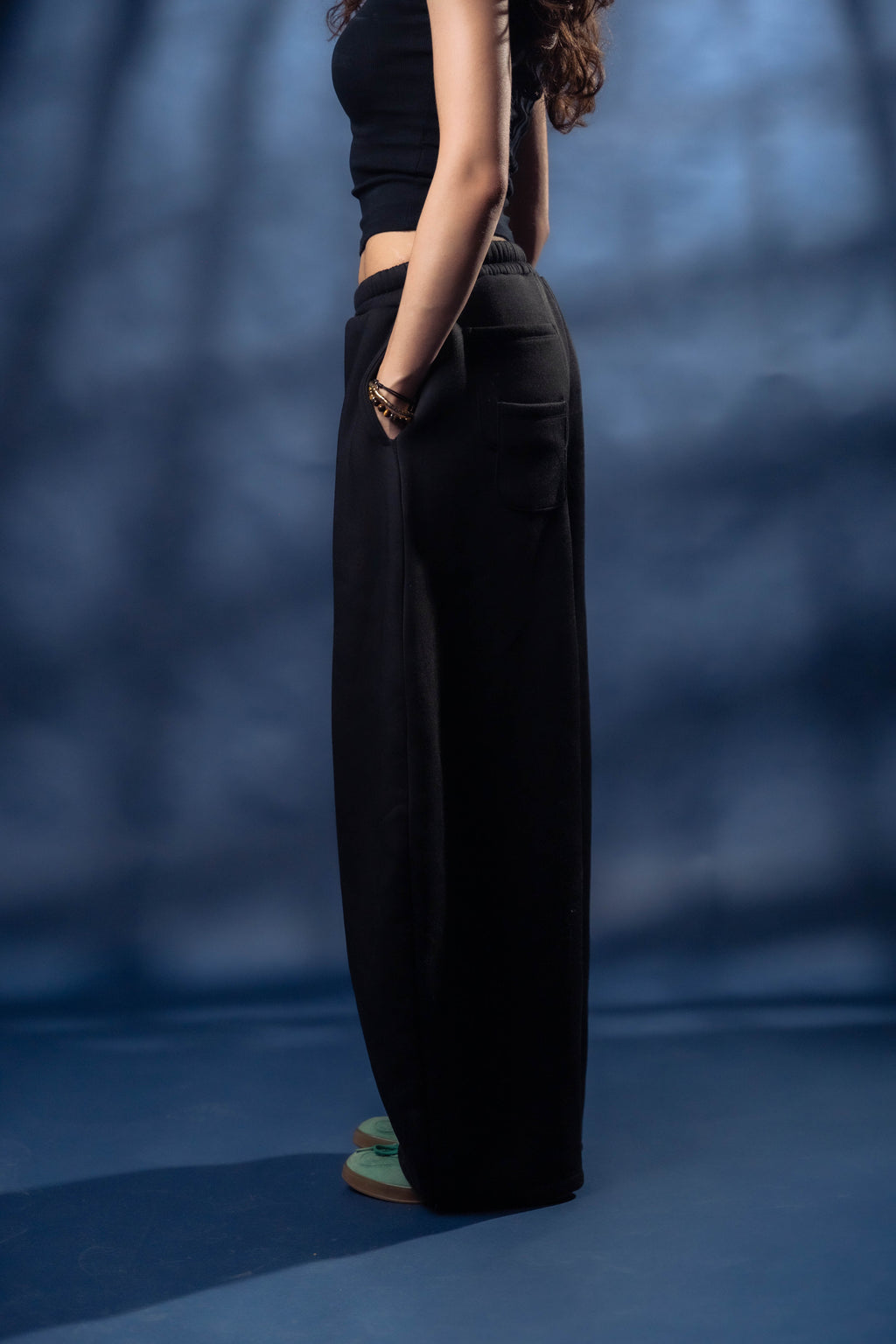 UNWAVR — Structured Wide Joggers