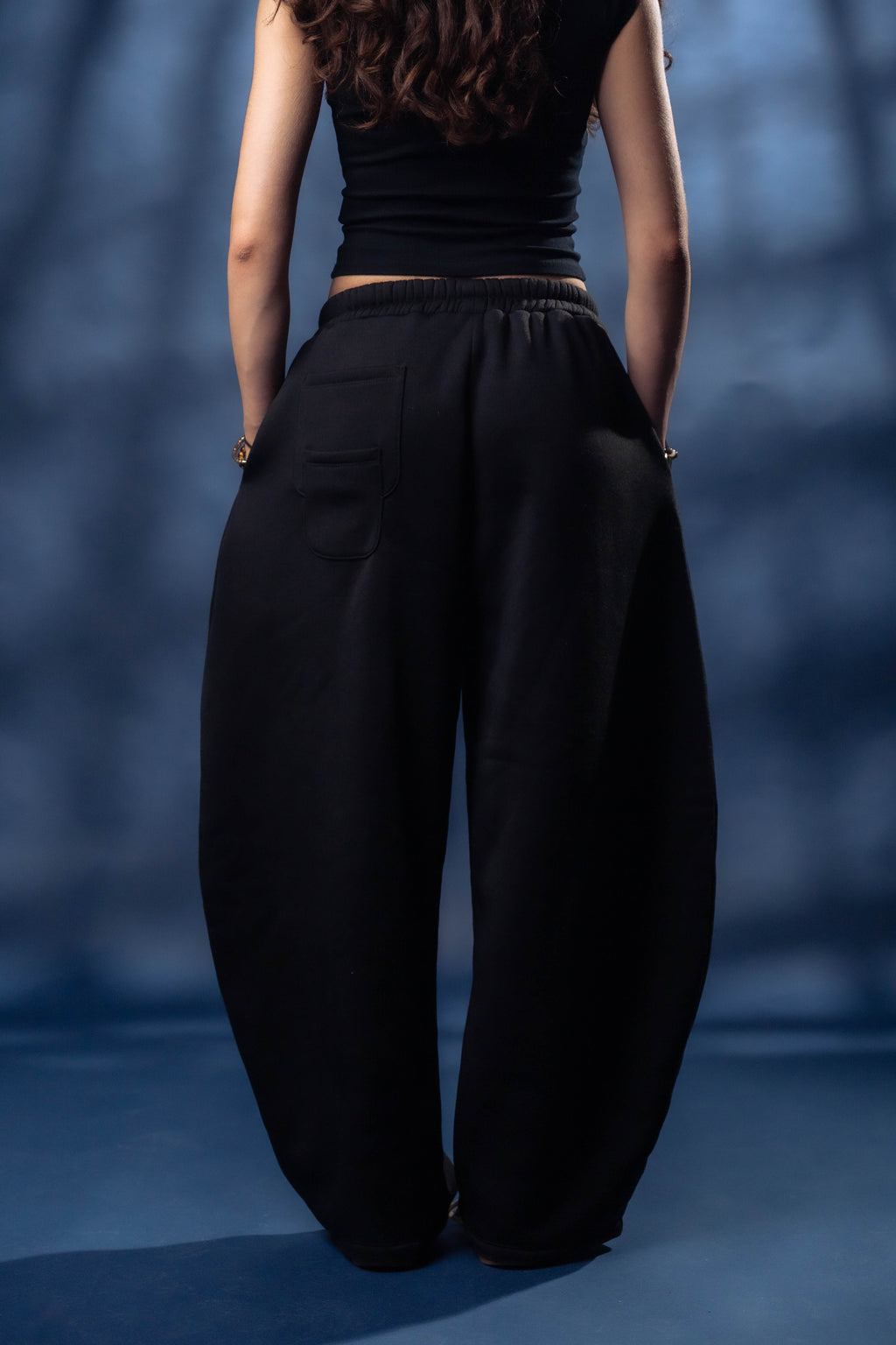 UNWAVR — Structured Wide Joggers