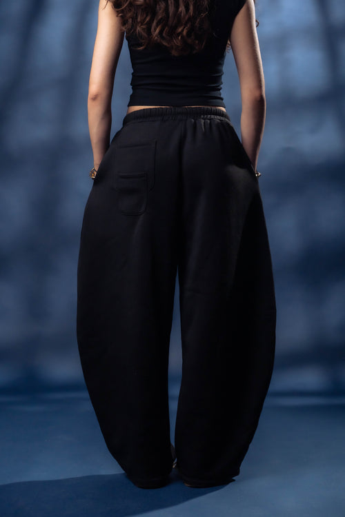 UNWAVR — Structured Wide Joggers